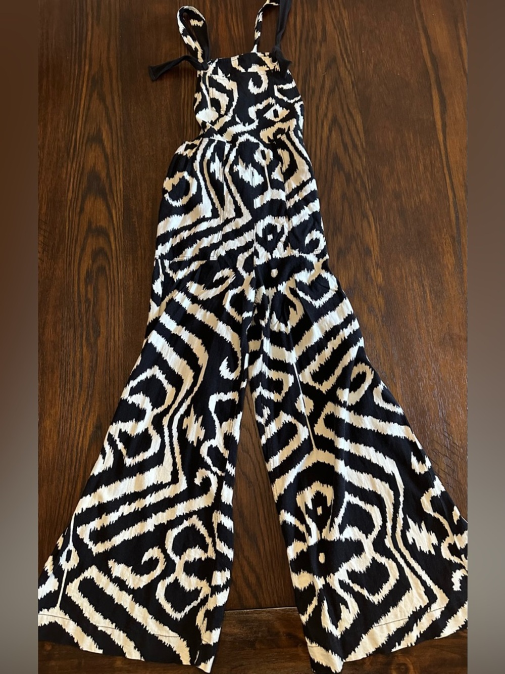 Anthropologie Black & White Linen Overalls- Women’s Size Small